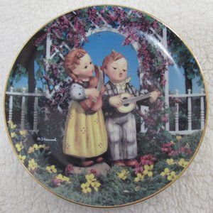 12 Plate Collection of M.I. Hummel Little Companions by The Danbury Mint